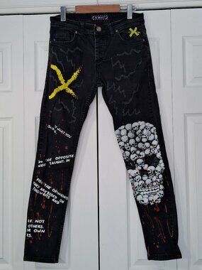 XWAY Graffiti Skull Jeans – Y2K Streetwear – Rare